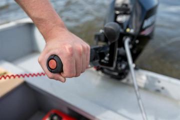 Mercury 20HP Uzun Şaft Marşlı-Trimli ve Enjeksiyonlu Deniz Motoru